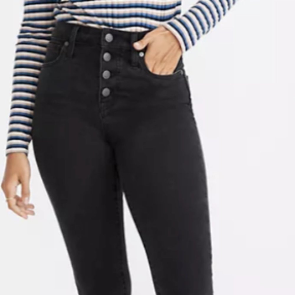 Madewell 10" High-Rise Skinny Jeans in Berkeley Black: Button-Through Edition